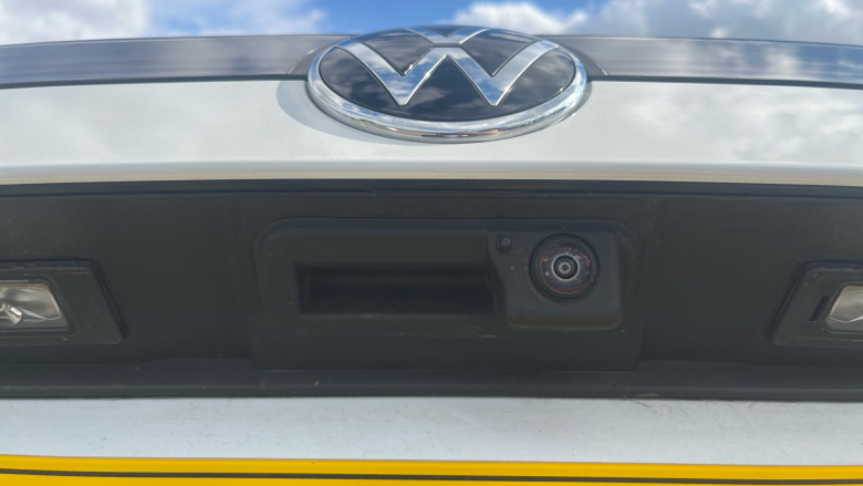 Volkswagen Passat 1.5 eTSI R-Line 5dr DSG Petrol Estate